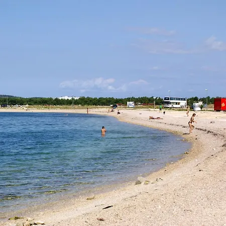 Family-friendly With Swimming Pool - 22457 Lejlighed Šibenik