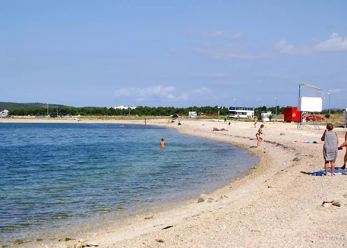 Family-friendly With Swimming Pool - 22457 아파트 시베니크